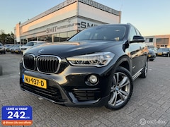 BMW X1 - sDrive18i Centennial Exec. Sport/Nav/Trekhaak/NLAuto