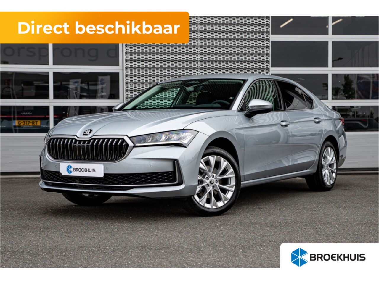 Skoda Superb - First Edition | Achteruitrijcamera | Climatronic, elektronische airconditioning met 3 klim - AutoWereld.nl