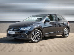 Volkswagen Polo - Life Edition Inclusief €2000, - inruilvoordeel | 'App-Connect' draadloze smartphone integr