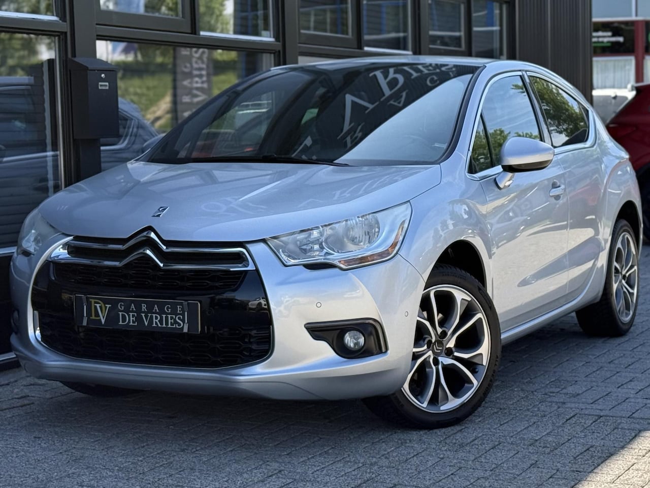 Citroën DS4 - 1.6 VTi So Chic Leder Trekhaak Navi Cruise Orig NL NAP - AutoWereld.nl