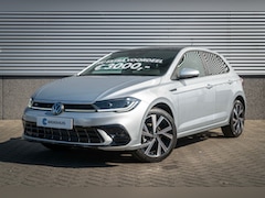 Volkswagen Polo - R-Line Edition Inclusief €2000, - inruilvoordeel + €1000, - korting | 'App-Connect' draadl