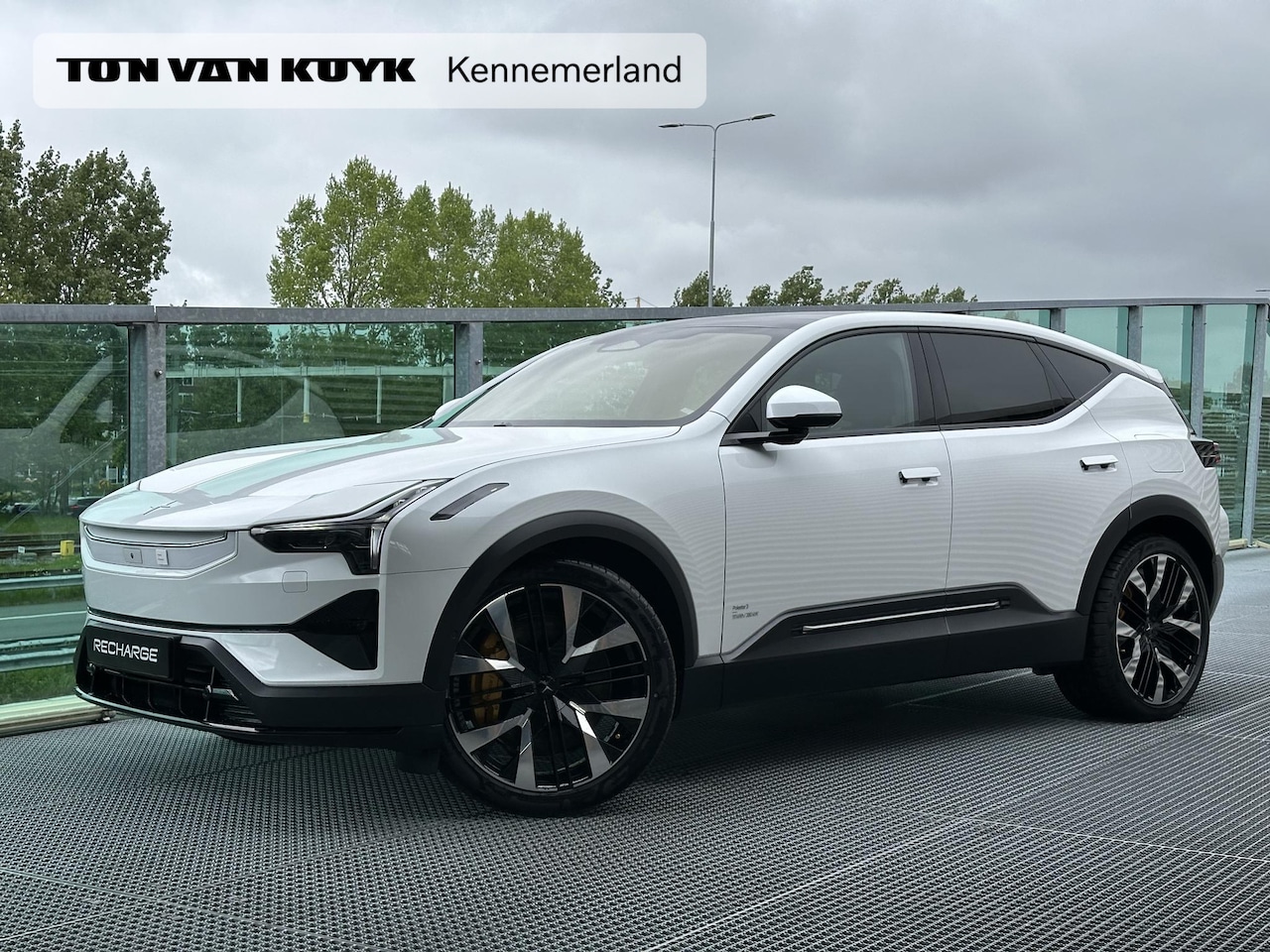 Polestar 3 - Long range Dual motor Performance 111 kWh / Trekhaak / Pano. dak / Bowers & Wilkins / Verw - AutoWereld.nl