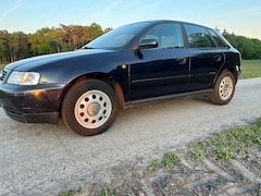 Audi A3 - 1.8 5V Attraction