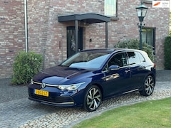 Volkswagen Golf - 1.5 TSi Style Aut DSG Adapt cruise Led