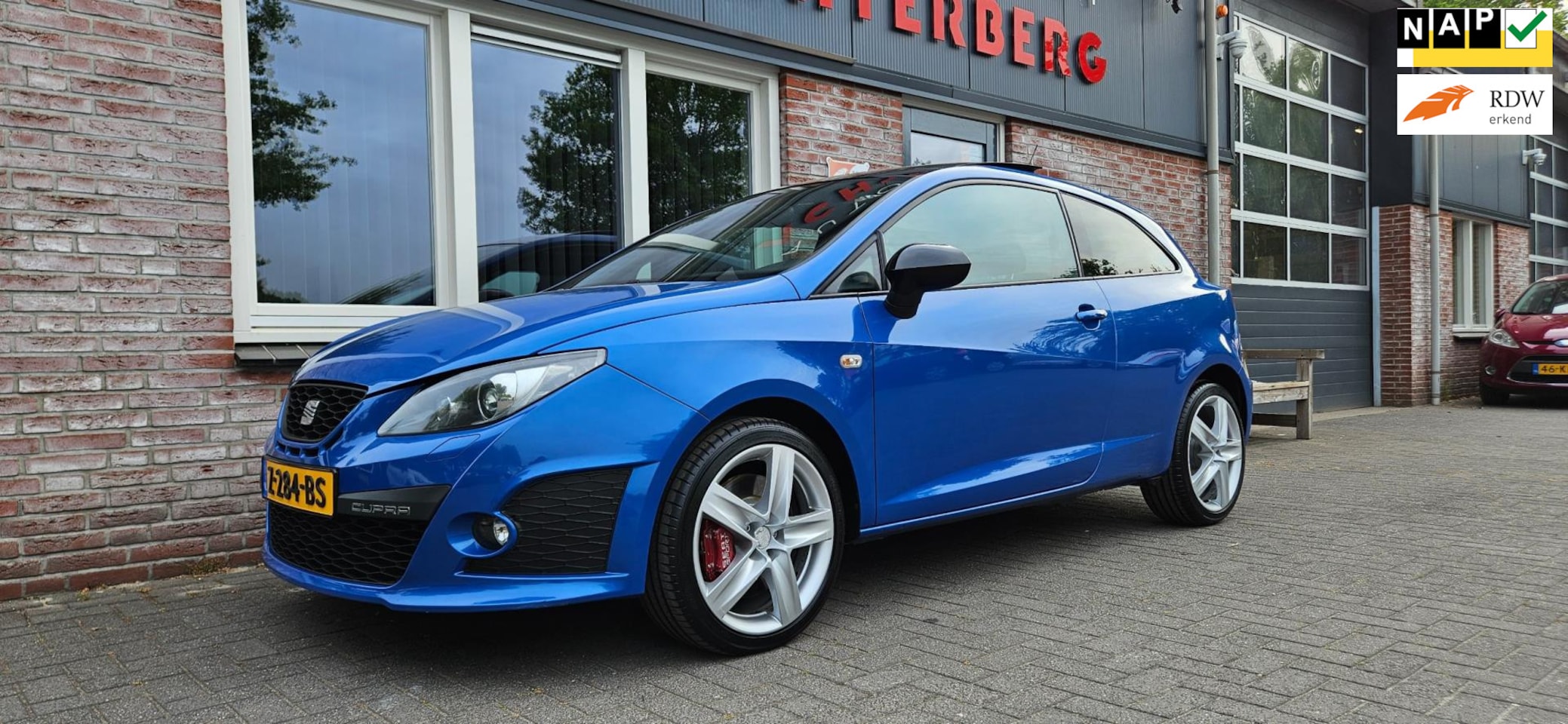 Seat Ibiza SC - 1.4 TSI Cupra Bocanegra 180PK! Automaat/DSG! Panorama/Schuifdak! Mooie/Nette Auto! Xenon! - AutoWereld.nl