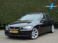 BMW 3-serie Touring - 320i | Youngtimer | Panoramadak | 18 inch