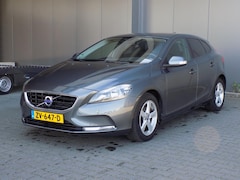 Volvo V40 - 1.6 D2 R-Design