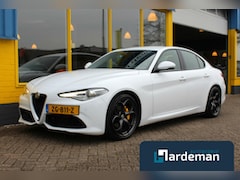 Alfa Romeo Giulia - 2.0T Veloce int/ext Driver assist