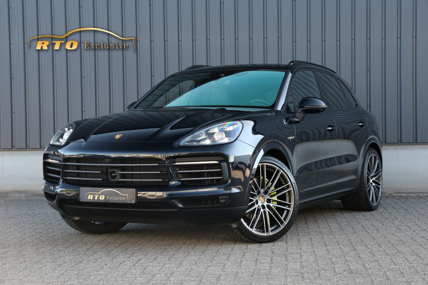 Porsche Cayenne - 3.0 E-Hybridc|360 camera|leder|Sportchrono - AutoWereld.nl