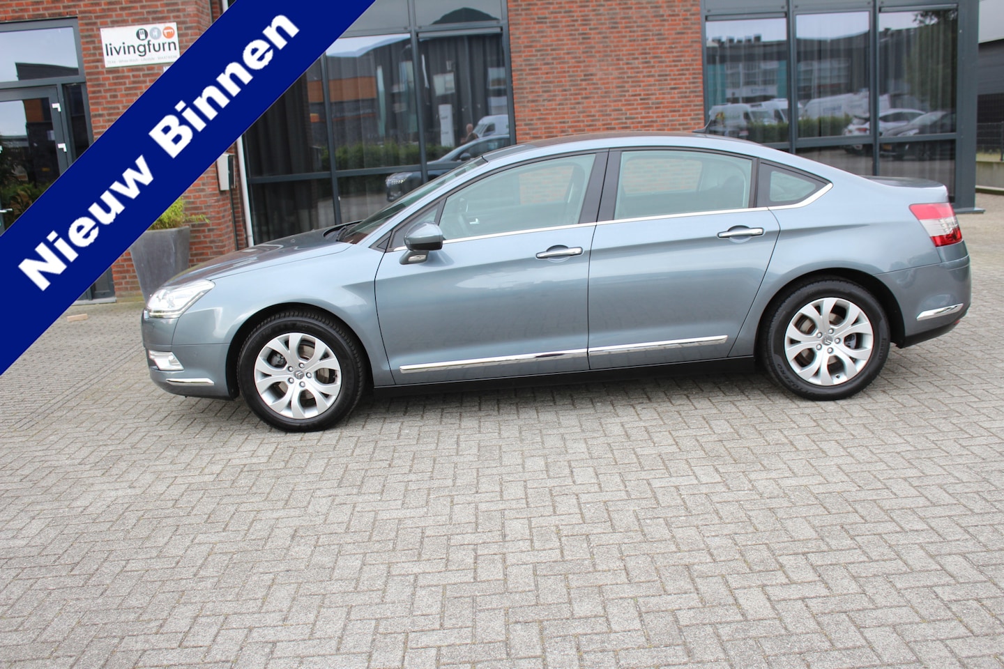 Citroën C5 - 1.6 THP Exclusive Clima-Cruise-Navi-Trekhaak-Winterbanden 12 Maanden Bovag Garantie - AutoWereld.nl