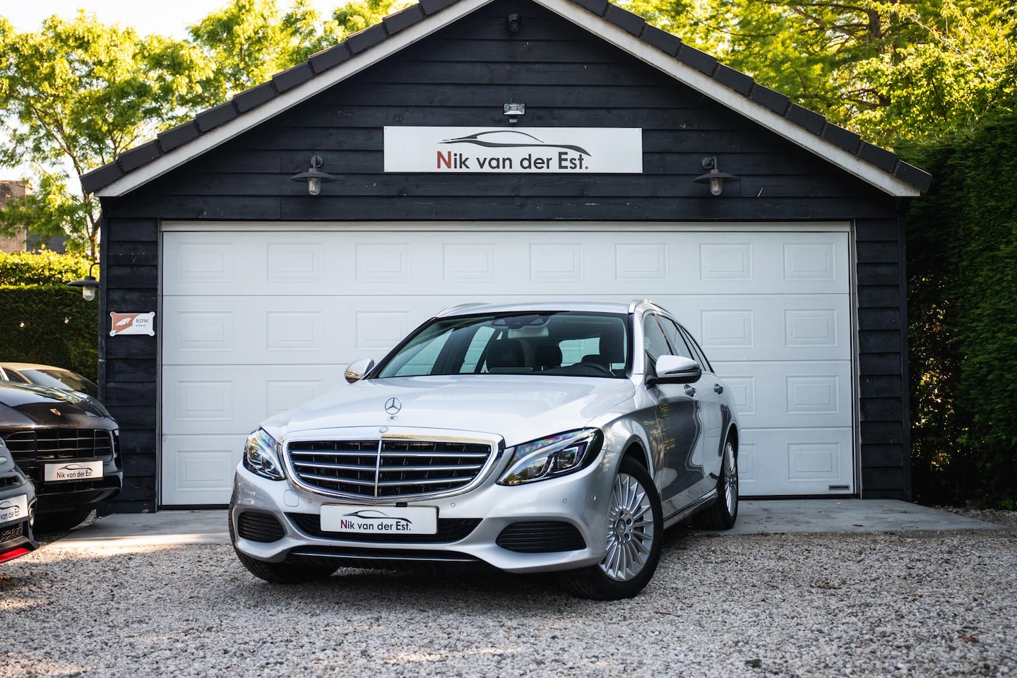 Mercedes-Benz C-klasse Estate - 350 e-HUD-Burmester-Camera-Airmatic-Nappa-Groot Navi - AutoWereld.nl