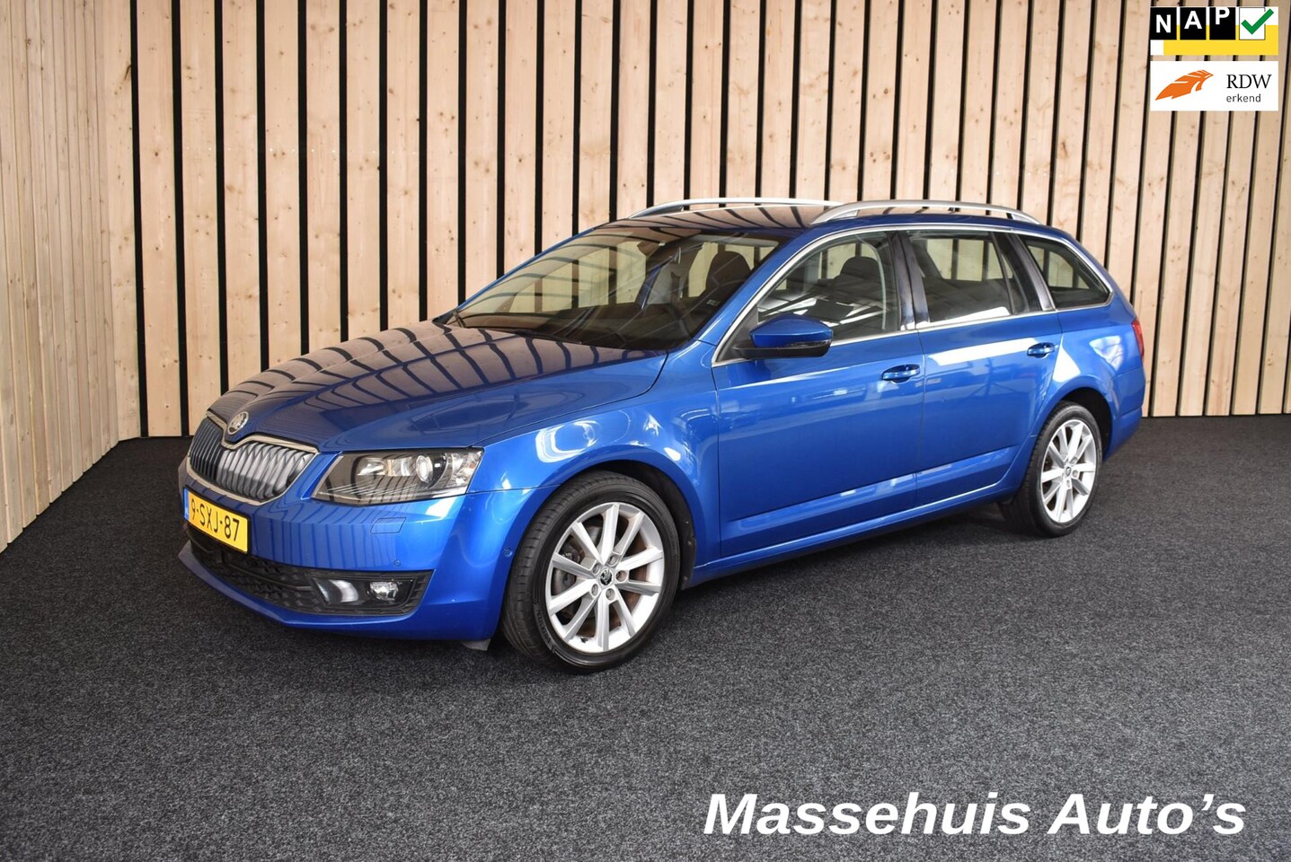Skoda Octavia Combi - 1.4 TSI Greentech Elegance Businessline DSG Navi LED Clima Cruise Xenon PDC V+A Nwe APK - AutoWereld.nl
