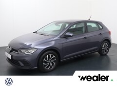 Volkswagen Polo - 1.0 TSI Life | 95 PK | Navigatiesysteem | Draadloze telefoonlader | Parkeersensoren voor e