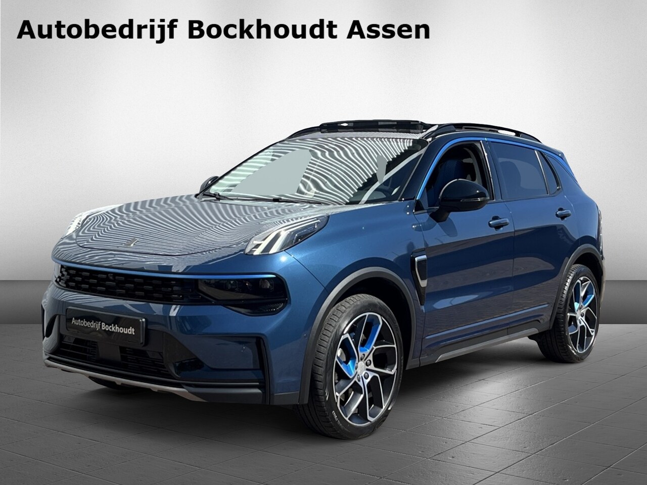 Lynk & Co 01 - 1.5 PHEV | Panorama Dak | 360 Camera | Infinity Audio - AutoWereld.nl