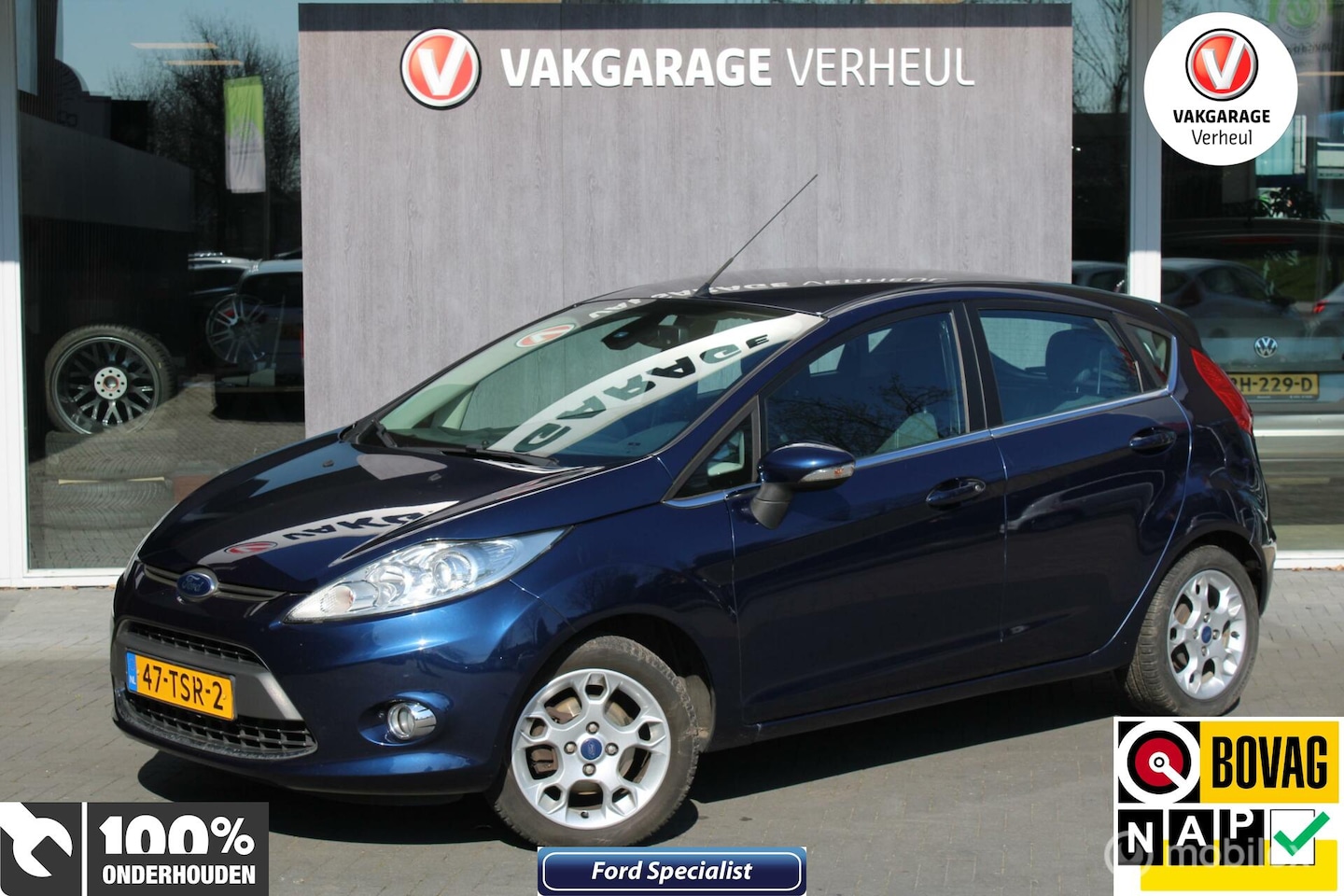 Ford Fiesta - 1.25 Titanium|5Drs|Clima|Boekjes|Nap|Trekhaak - AutoWereld.nl