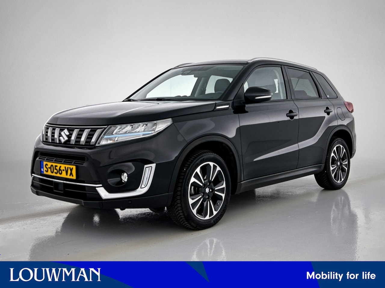 Suzuki Vitara - 1.5 Hybrid Style | Automaat | Navigatie | Trekhaak - AutoWereld.nl