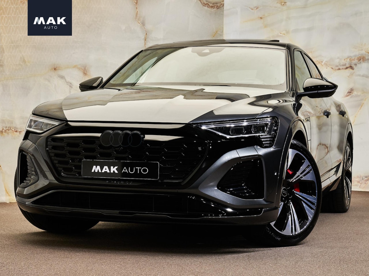 Audi Q8 e-tron - Sportback 55 Quattro S Edition, 22", S Sportstoelen, pano, luchtv., matrix-LED, 360-camera - AutoWereld.nl