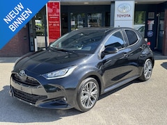 Toyota Yaris - Hybrid 130 EXECUTIVE NIEUW DIRECT LEVERBAAR STOELVERW PARK-SENSOREN 18'' LM-VELGEN NAVI KE