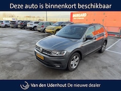 Volkswagen Tiguan - 1.5 TSI ACT Comfortline | Navi | Trekhaak | Panoramadak | VERWACHT