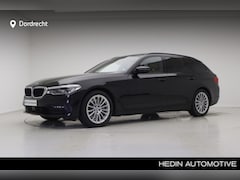 BMW 5-serie Touring - 530i xDrive High Executive | Sportine | Camera | Head-Up | Panorama | Driving Assistant Pl