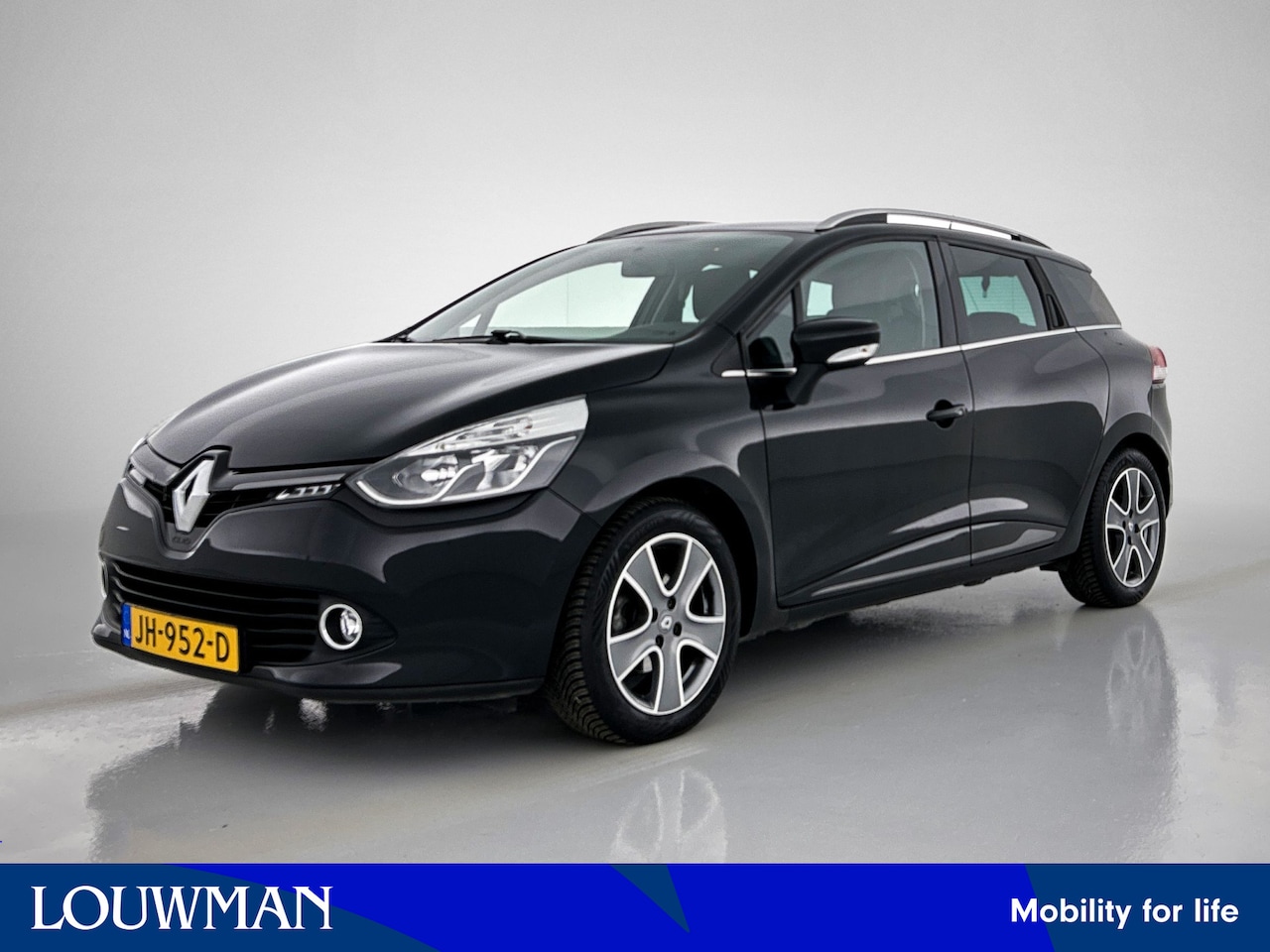 Renault Clio Estate - 0.9 TCe Night&Day | 1e eigenaar | Navigatie | Trekhaak | Lichtmetaal | Roofrails - AutoWereld.nl