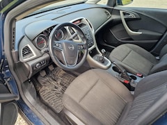 Opel Astra Sports Tourer - 1.4 Business Edition *apk:05-2026