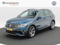 Volkswagen Tiguan - 1.4 TSi 245 Pk Automaat eHybrid R-Line Business+ | Full LED | Navigatie | Adaptive Cruise