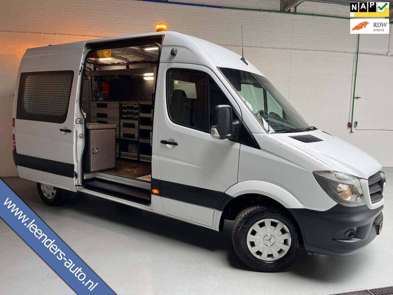 Mercedes-Benz Sprinter - Automaat Servicewagen 414 2.2 CDI 140pk euro6 366 HD BOTT Inrichting Victron V230 Standkac - AutoWereld.nl