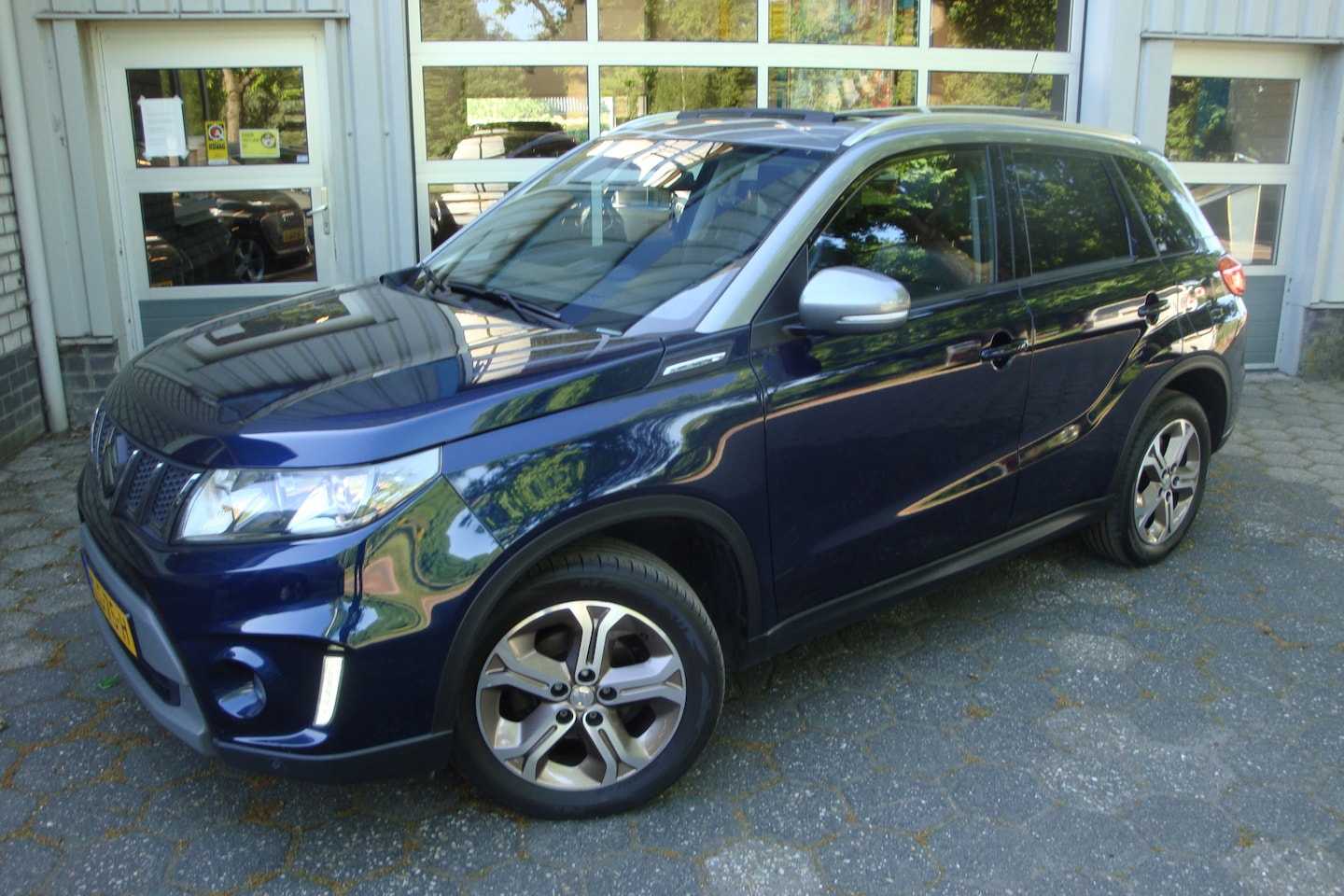 Suzuki Vitara - 1.6 Experience / Panorama dak (open) - AutoWereld.nl
