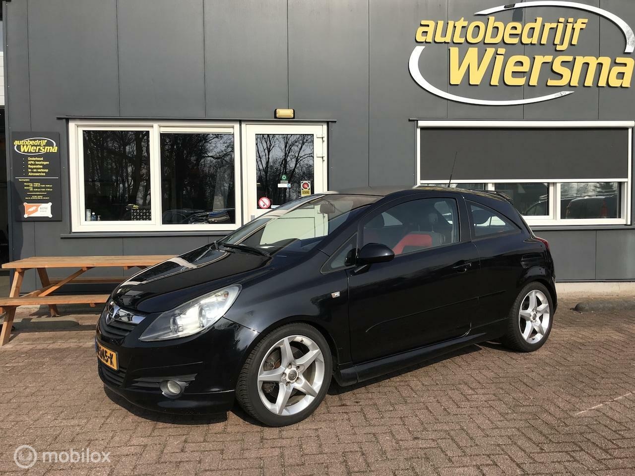 Opel Corsa - 1.6-16V GSI Zeer goed onderhouden Nieuwe koppaking grote beurt 193137km distributieriem ni - AutoWereld.nl