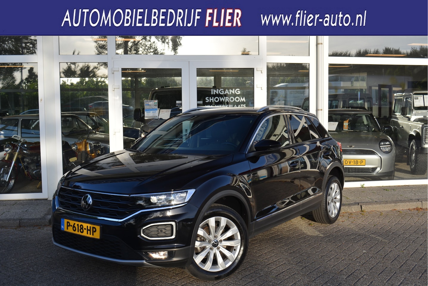 Volkswagen T-Roc - 1.5 150PK TSI Sport | Virtueel | Orig. NL | NAP | - AutoWereld.nl