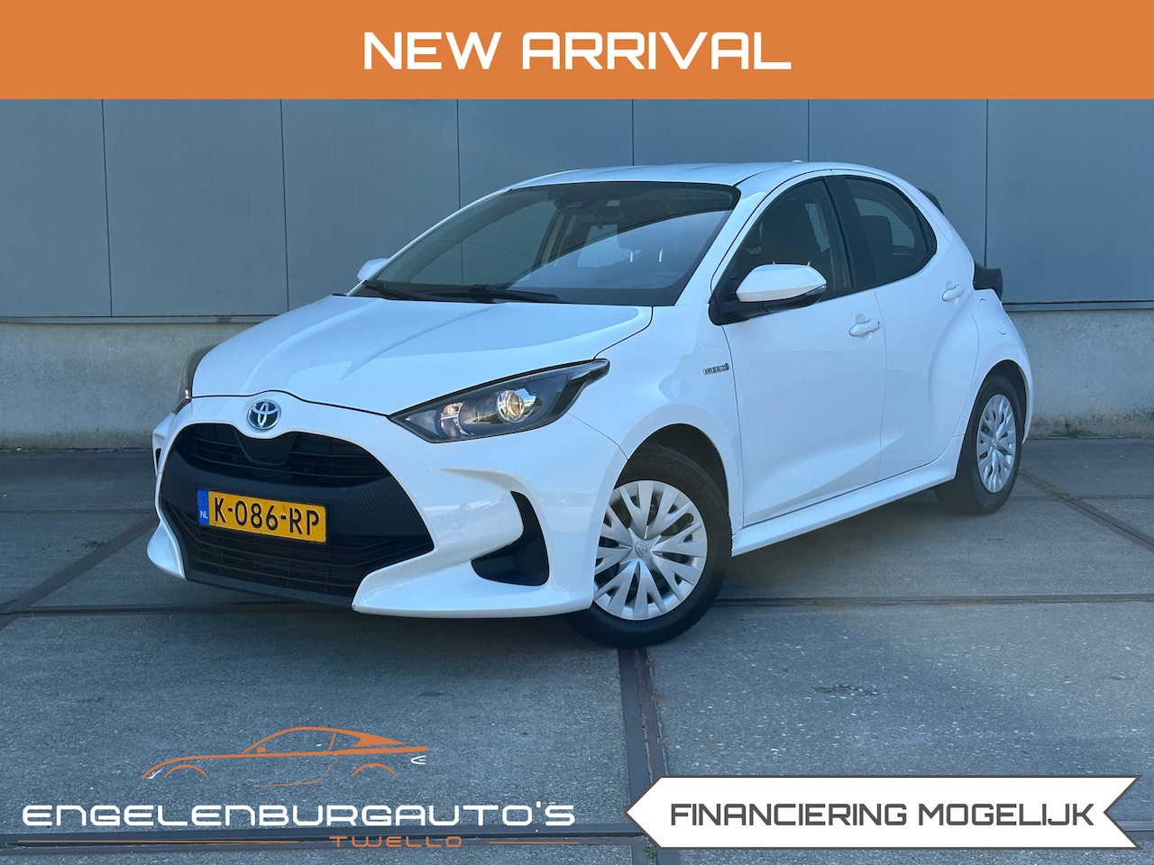 Toyota Yaris - 1.5 Hybrid Active navigatie!, 2 jaar apk! NAP! - AutoWereld.nl
