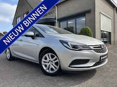 Opel Astra - 5DRS 1.0 Online Edition Navigatie / Carplay / Cruise control