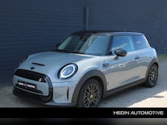 MINI Mini-Electric - Classic 33 kWh NL-Auto | Navigatie | Climate Controle | Cruise Control | Radio-DAB | Bluet