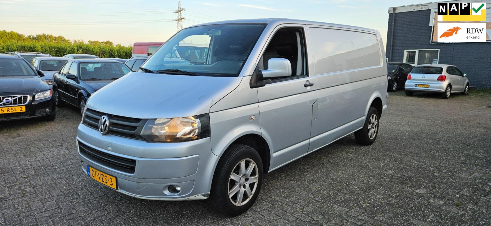 Volkswagen Transporter - 2.5 TDI Airco Edition L2 - AutoWereld.nl