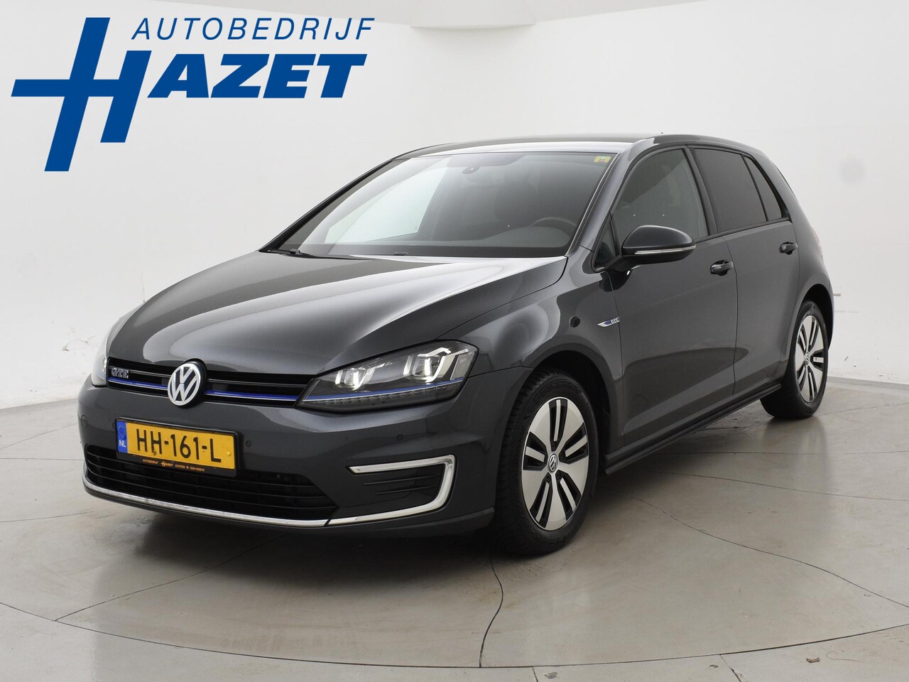 Volkswagen Golf - 1.4 TSI GTE 204 PK + APPLE CARPLAY | CAMERA | LED | DAB | PRIVACY GLASS - AutoWereld.nl