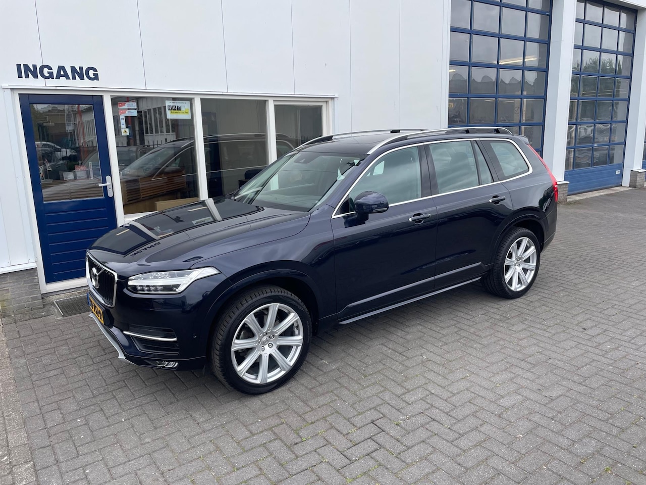 Volvo XC90 - 2.0 D5 AWD Inscription 2.0 D5 AWD Inscription - AutoWereld.nl