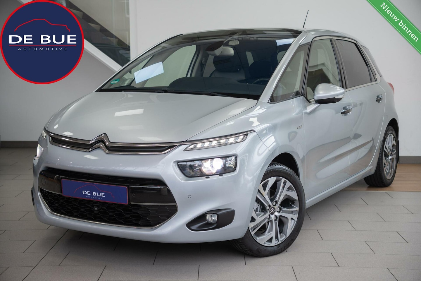 Citroën C4 Picasso - 1.6 e-HDi Exclusive Pano Navi Trekhaak Massage Full service - AutoWereld.nl