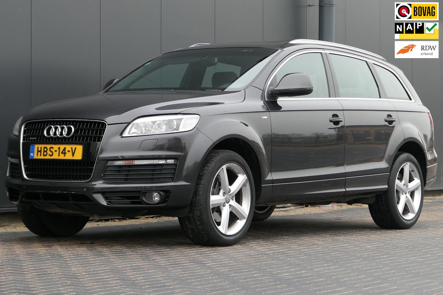 Audi Q7 - 4.2 FSI quattro S-Line 7-Persoons Panoramadak Youngtimer - AutoWereld.nl