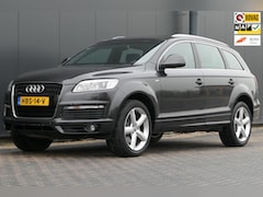 Audi Q7 - 4.2 FSI quattro S-Line 7-Persoons Panoramadak Youngtimer