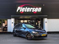 Volkswagen Golf - 2.0 TSI GTI Performance TCR NAP PANO VIRTUAL