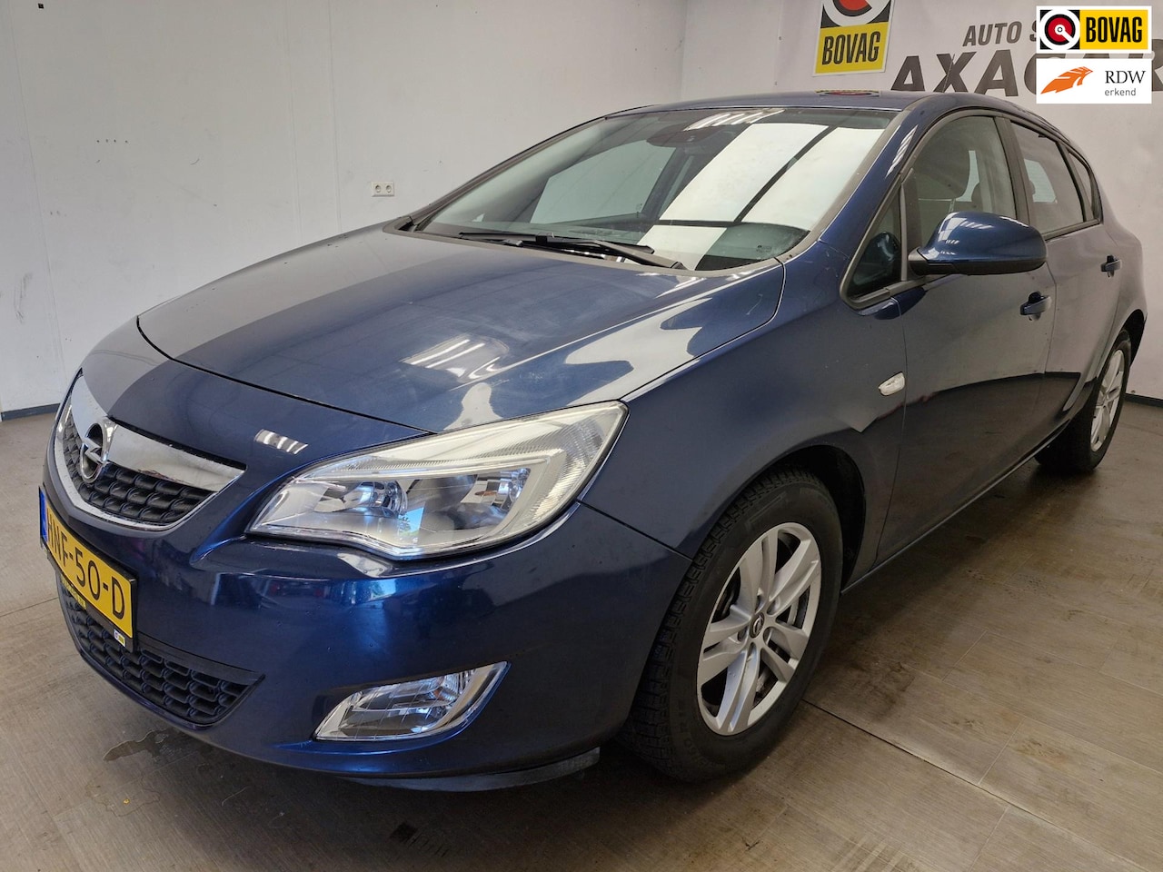 Opel Astra - 1.6 Edition GARANTIE ! AIRCO ! NIEUWE APK ! - AutoWereld.nl