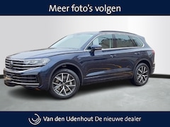 Volkswagen Touareg - 3.0 TSI eHybrid 381pk PHEV 4MOTION Elegance / Panoramadak / Trekhaak / Luchtvering