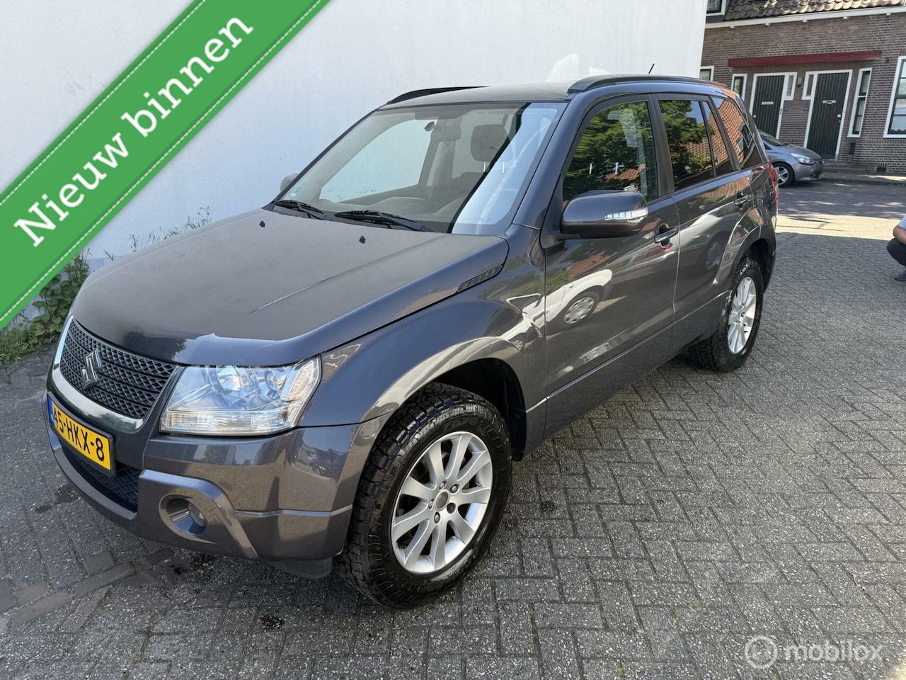 Suzuki Grand Vitara - 2.4 Youngtimer AUTOMAAT AC 4X4 TREKHAAK - AutoWereld.nl