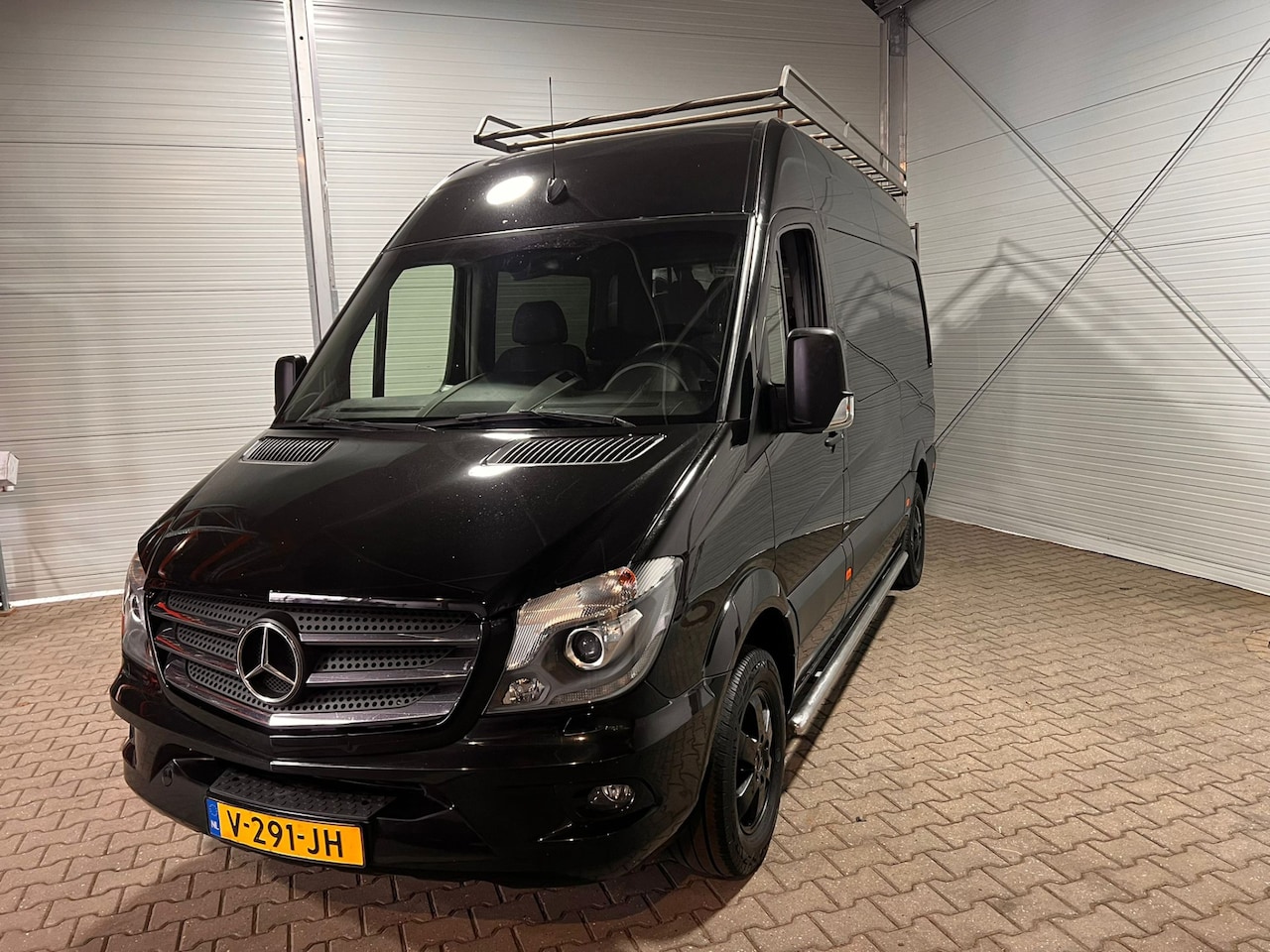 Mercedes-Benz Sprinter - 316 AUTOMAAT met inrichting en imperiaal 3500 kg trekgewicht Dubbele cabine VVB378 BPM vri - AutoWereld.nl