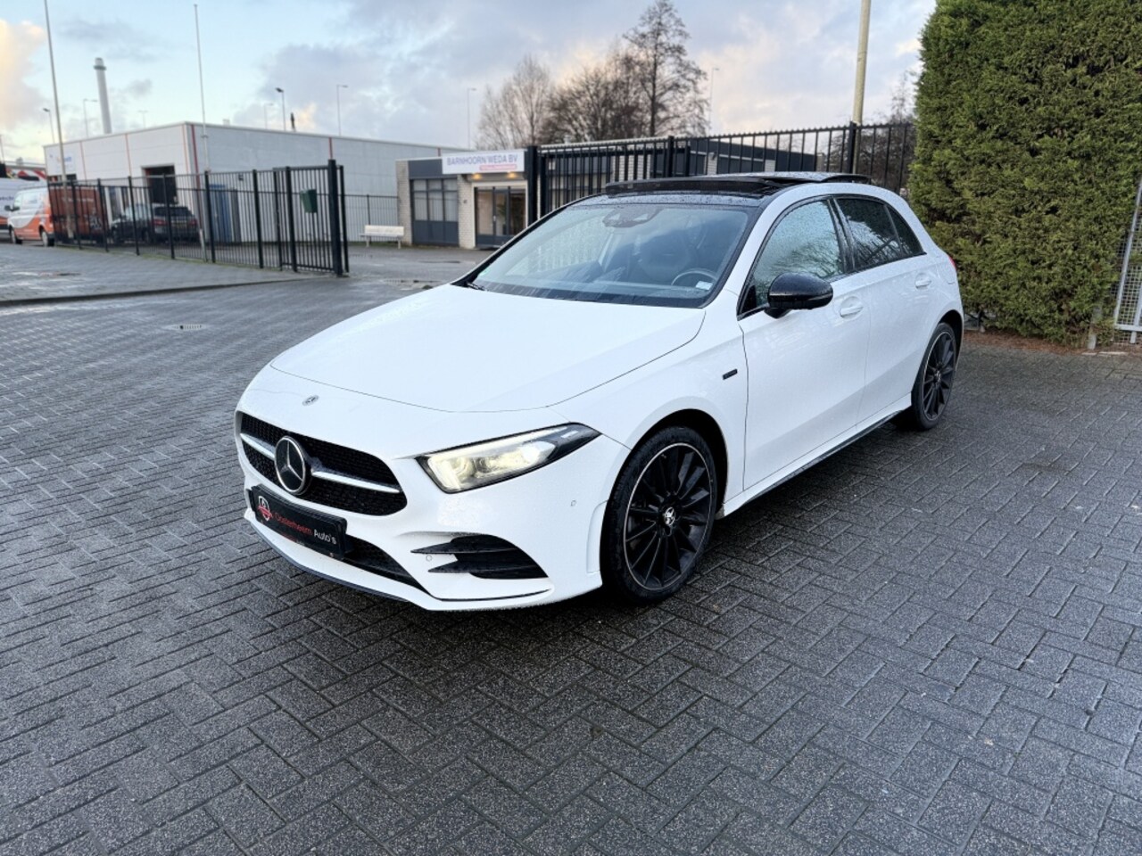 Mercedes-Benz A-klasse - A250e AMG |Edition|360Cam|Pano|Autopilot|full - AutoWereld.nl