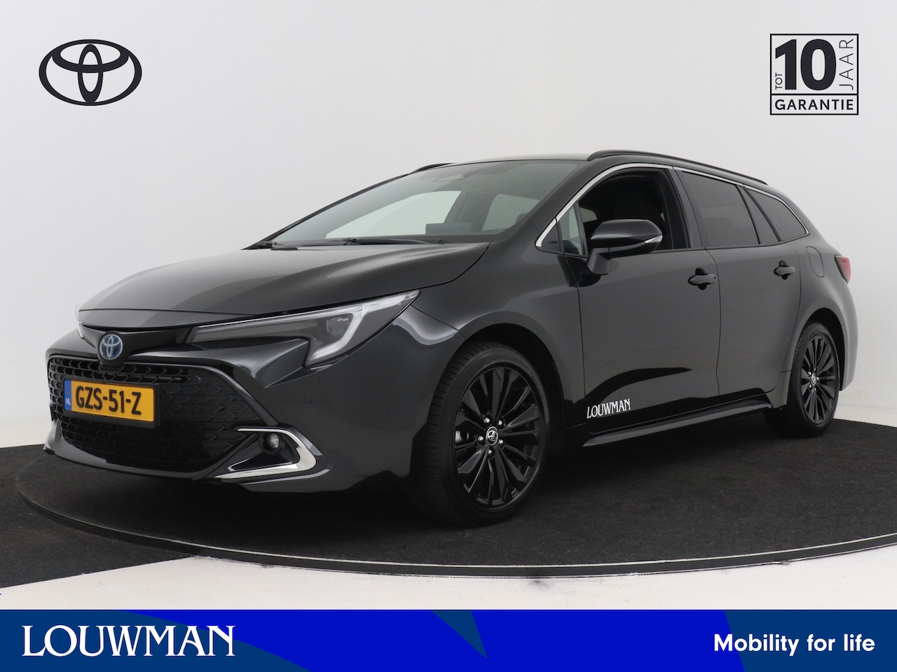 Toyota Corolla Touring Sports - Hybrid 200 Dynamic | Direct leverbaar | - AutoWereld.nl