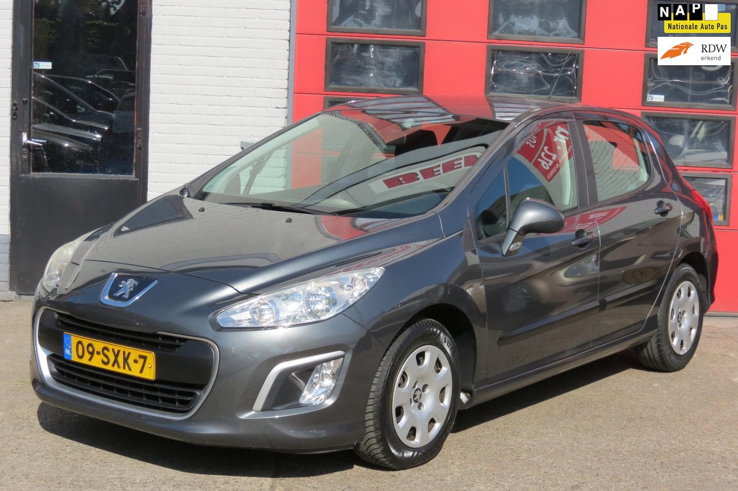 Peugeot 308 - 1.6 VTi Access 1.6 VTi Access , 5 DEURS , CLIMA, CR CONTR - AutoWereld.nl