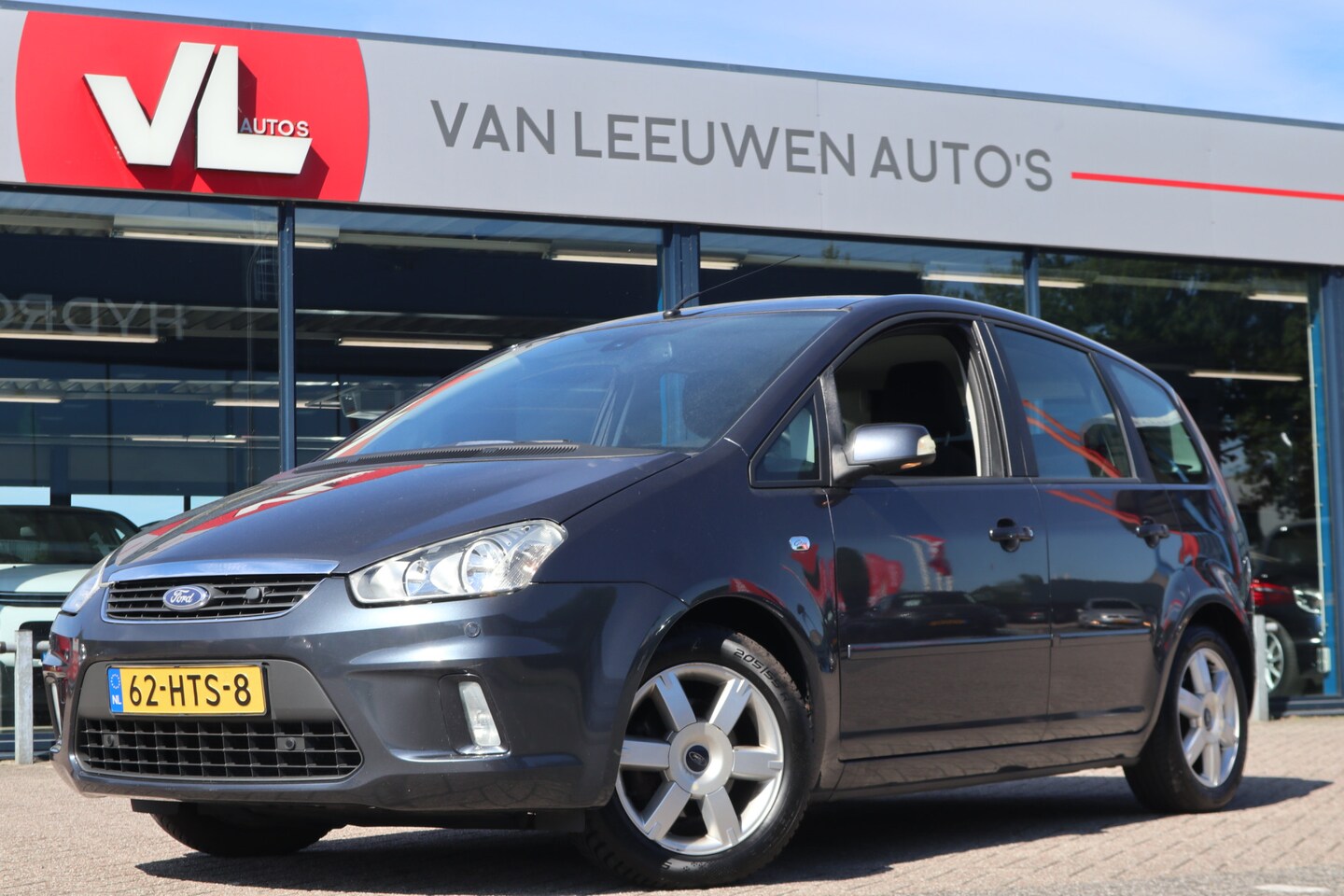 Ford C-Max - 1.8-16V Ghia Flexifuel | Navigatie | Climate Control | Trekhaak | APK 30-04-2026 | - AutoWereld.nl