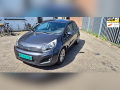 Kia Rio - 1.2 CVVT Super Pack 5 deurs airco nette staat